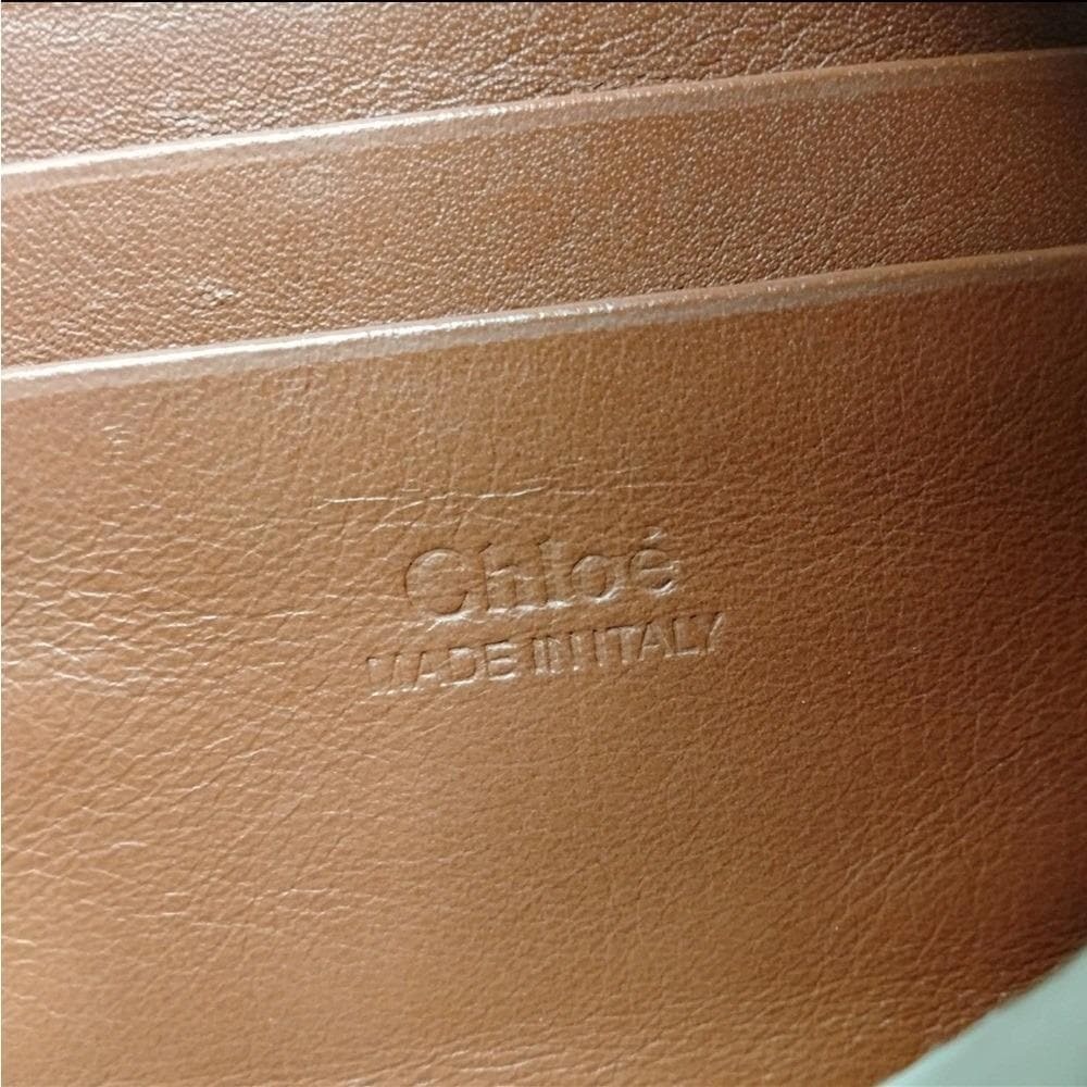 Chloe Faye Leather crossbody bag - Picture 6 of 11